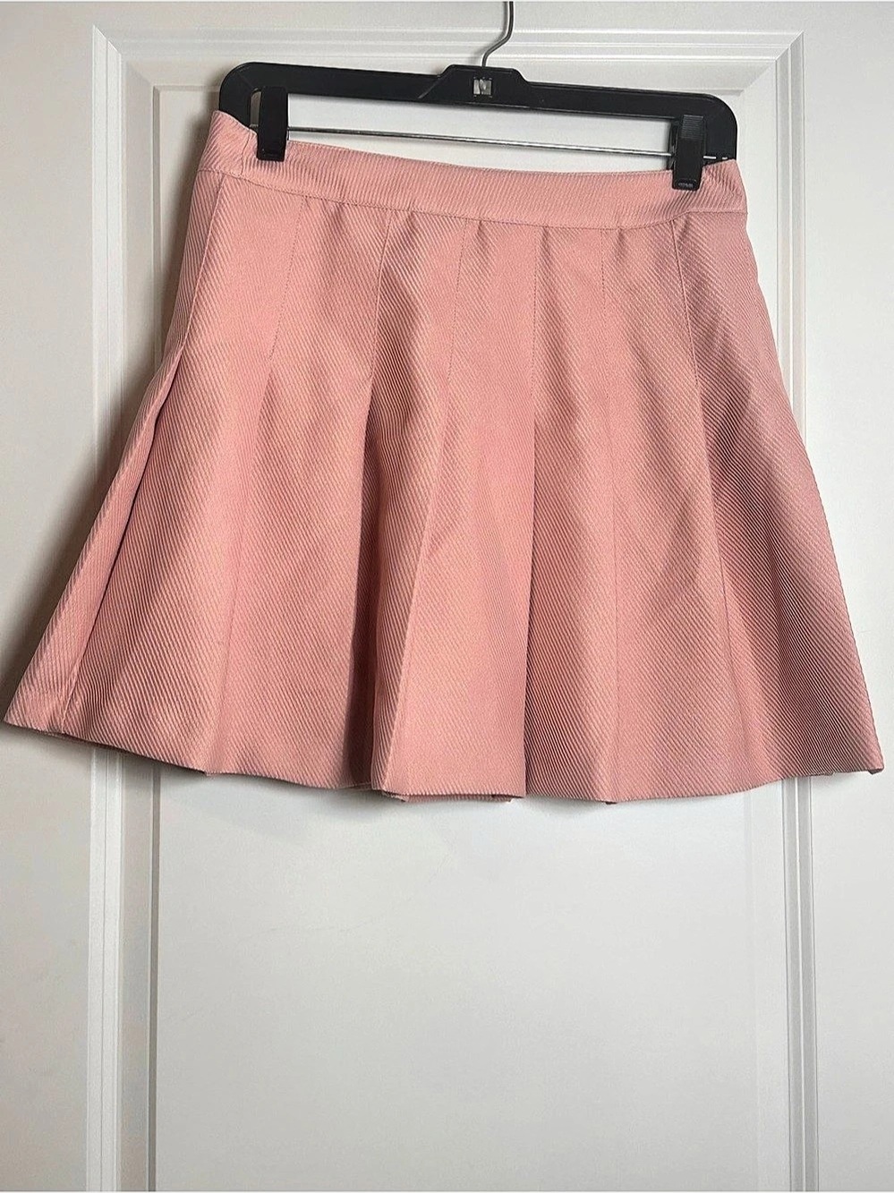 H&M Pink Circle Skirt Size 6 Like New